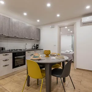 https://apt-kalos-central.sicilyhotelsitaly.net